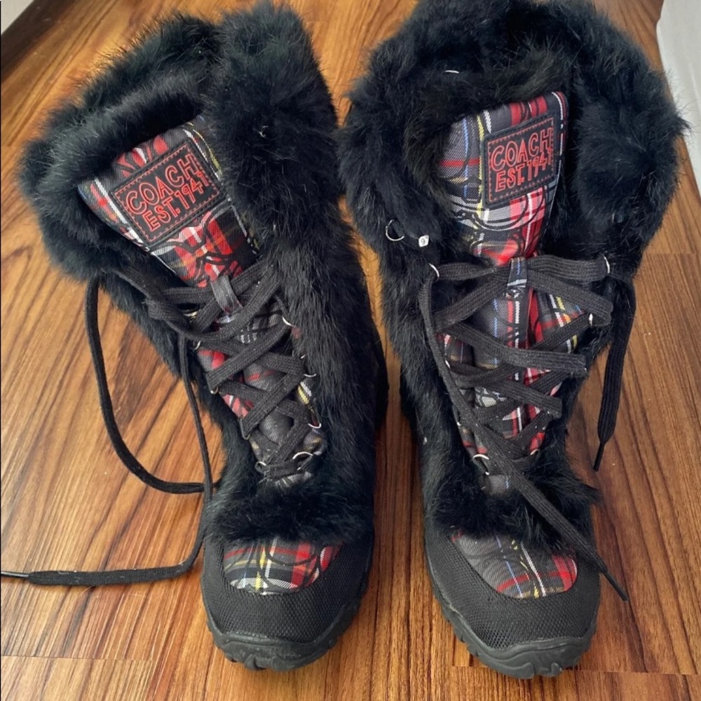 Coach boots